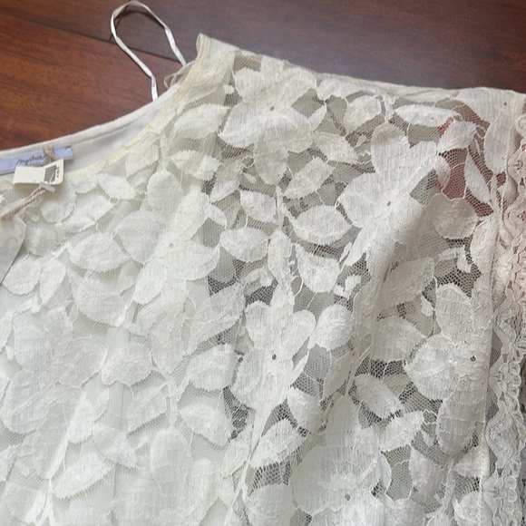 NWT Mystree Lace Overlay Cream Short Sleeve Top Size Small - Picture 6 of 7